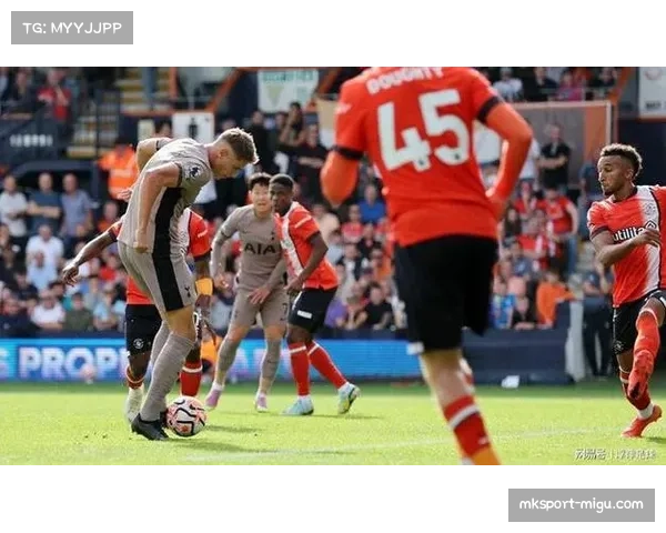 热刺与水晶宫比赛结束,孙兴慜打入制胜球,热刺2-1取胜